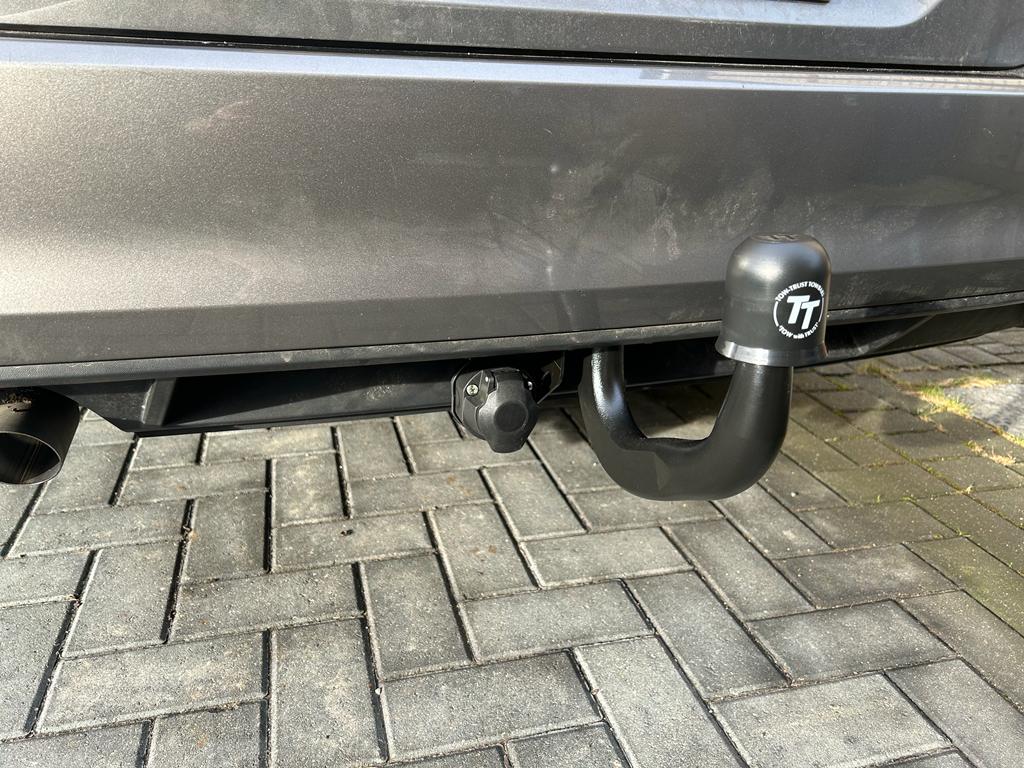 Towbar supply and fit